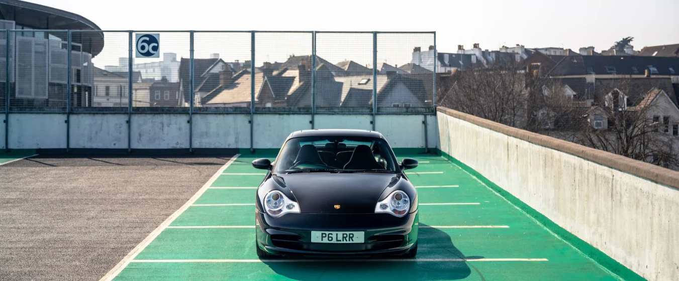 996 Carrera on a rooftop