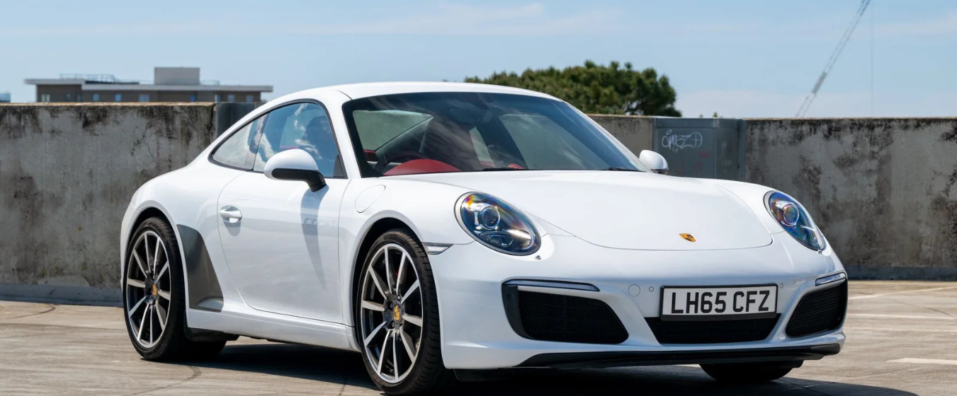 991 Carrera in white, side profile